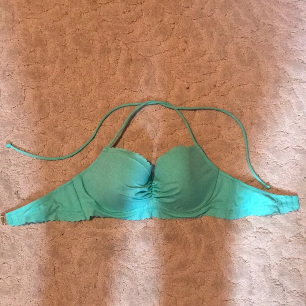 Victoria secret size C34 bathing suit